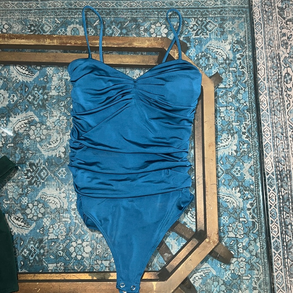 Express ruched body suit